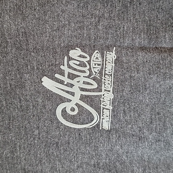 AFTCO Men's Charcoal Tee Size Small - Picture 3 of 4
